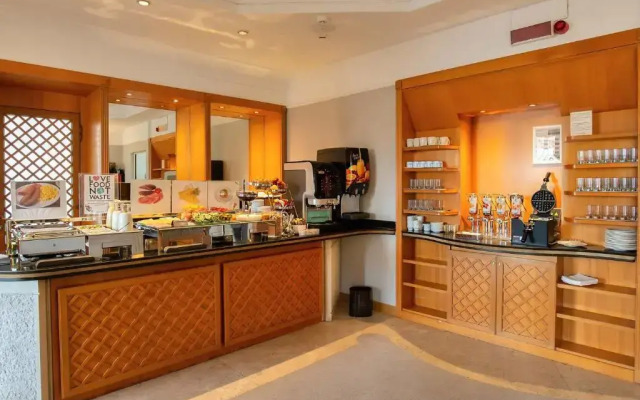 Hotel Tritone