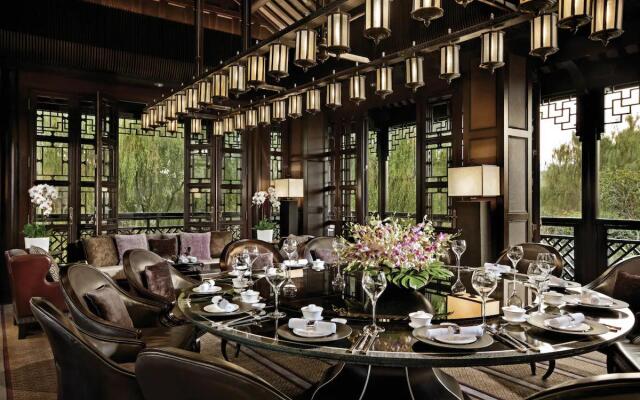 Four Seasons Hotel Hangzhou at West Lake