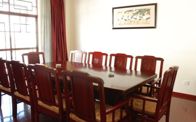 Yunshangsiji Fairyland Hotel of Tengchong Jadeite