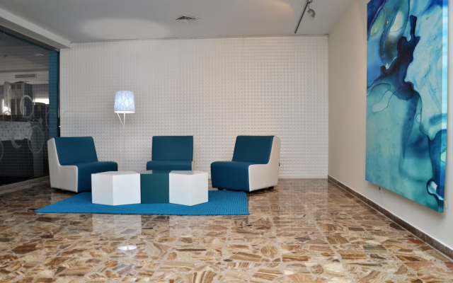 Отель Castilla Alicante