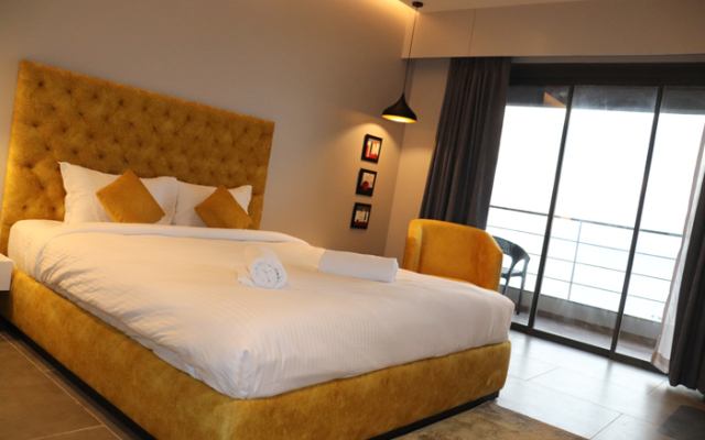 Sea Horizon Resort