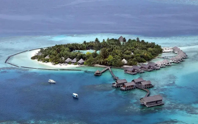 Gangehi Island Resort