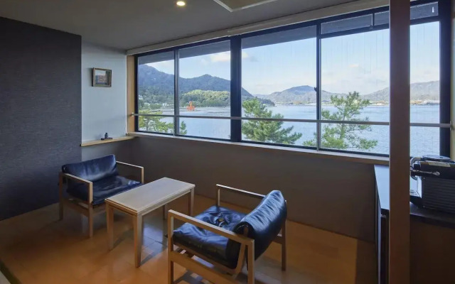 Itsukushima Iroha Guest House