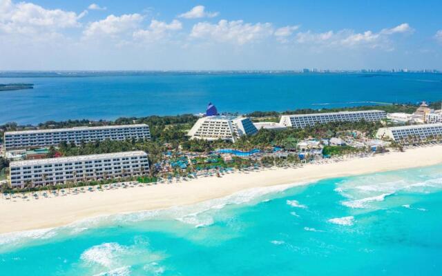 Grand Oasis Cancun All Inclusive