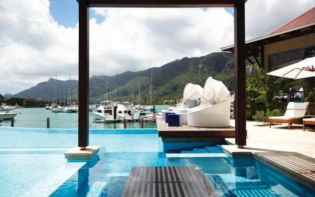 Eden Bleu Hotel