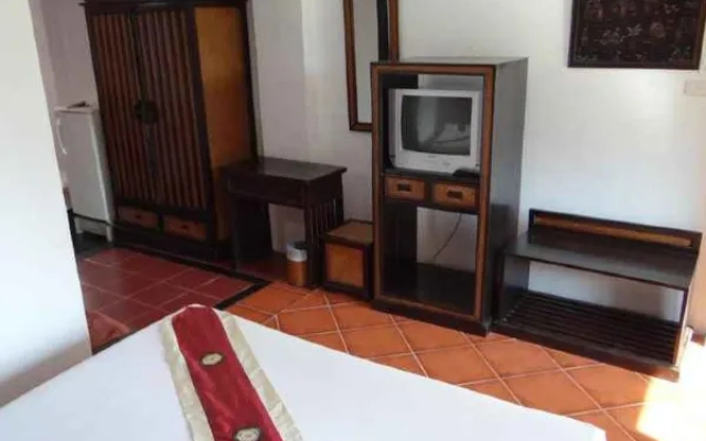 Porterhouse Beach Hotel