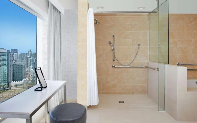 Hilton San Diego Bayfront