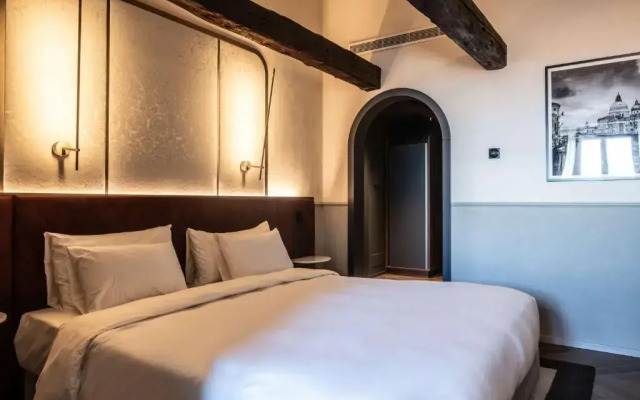 Radisson Collection Hotel, Palazzo Nani Venice