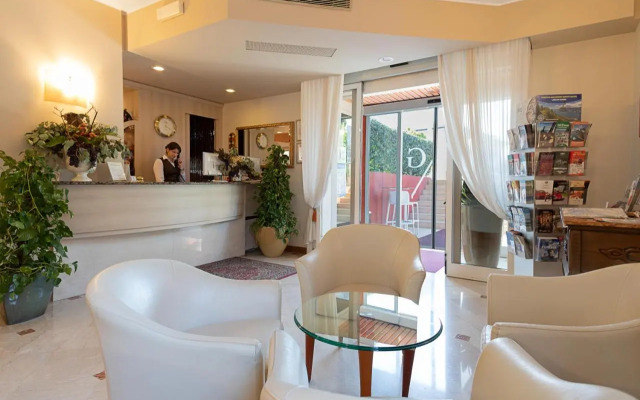 Hotel Gardenia & Villa Charme