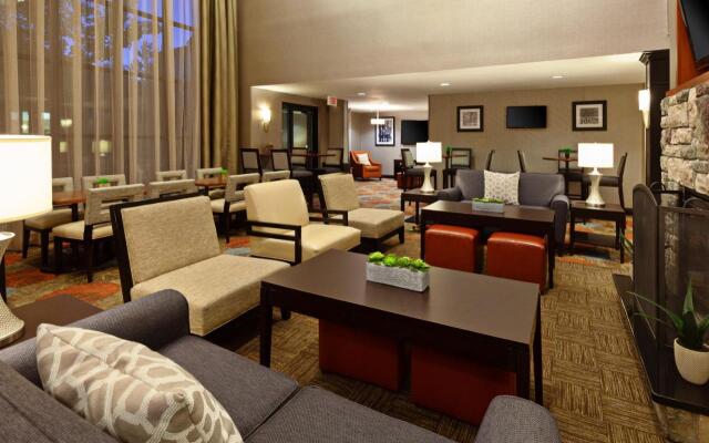 Staybridge Suites Fairfield Napa Valley Area by IHG