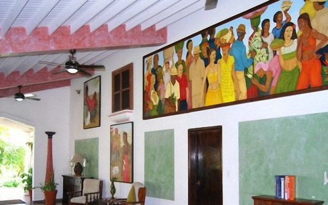 Le Flamboyant Hotel