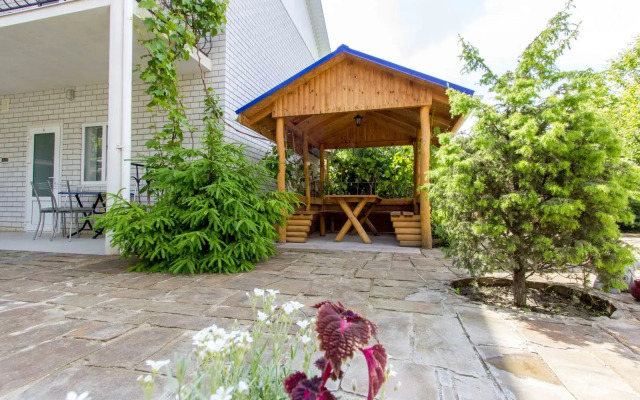Guest House Mikhalych