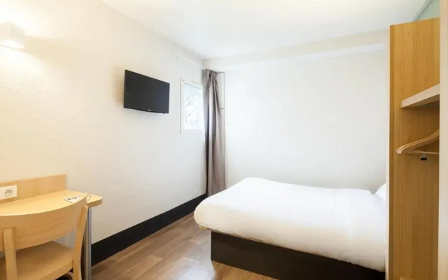 B&B HOTEL Montlhéry