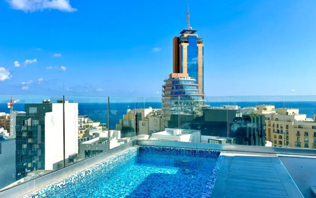 V Hotel