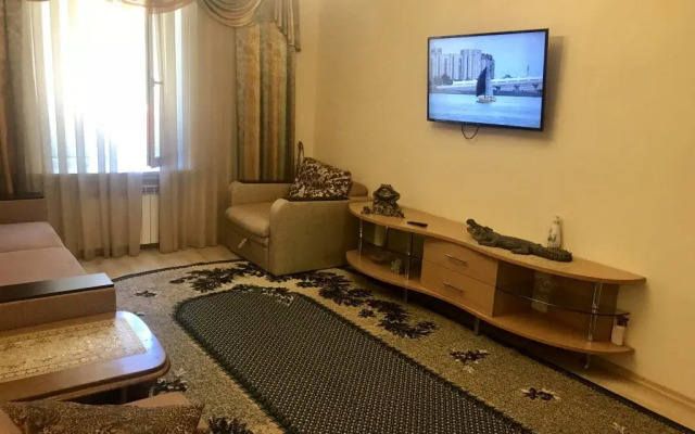 Na Novorossiyskoy 18 Apartment