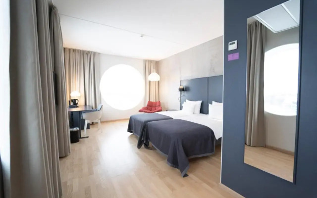 Quality Hotel Strawberry Arena