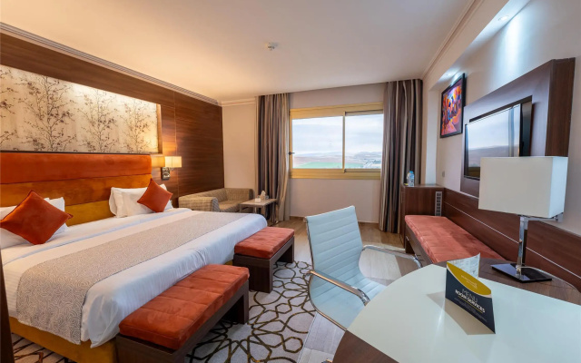 Golden Tulip Hotel Alexandre