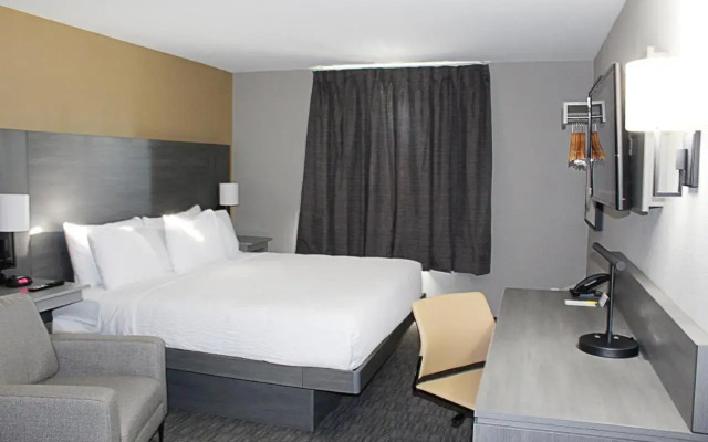 Days Inn by Wyndham Stony Plain