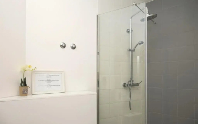 Suites Cozy Avenida