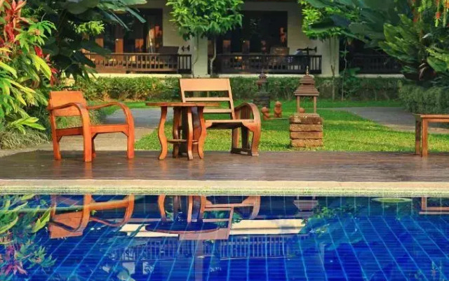 Lanna Dusita Riverside Boutique Resort