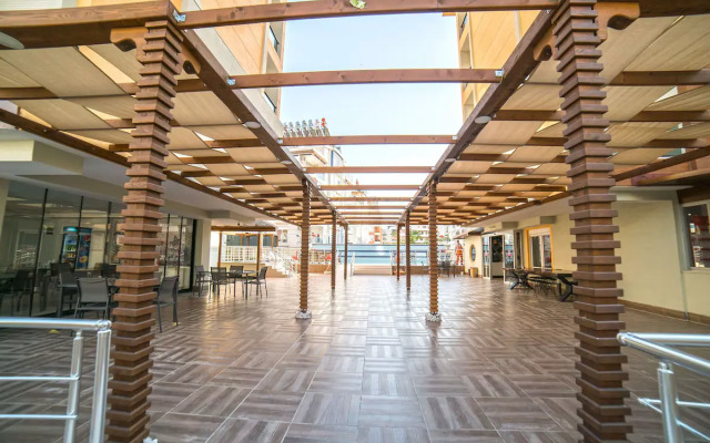 Отель Flamingo Residence