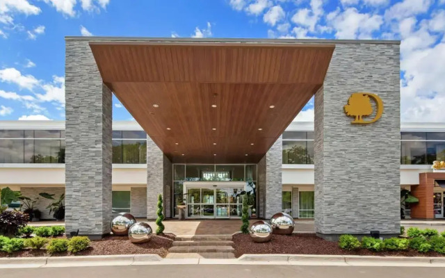 The Kingsley Bloomfield Hills - a DoubleTree by Hilton