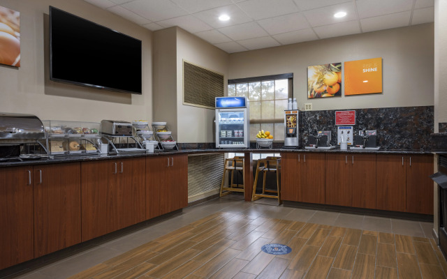 Comfort Suites near Penn State - State College, PA