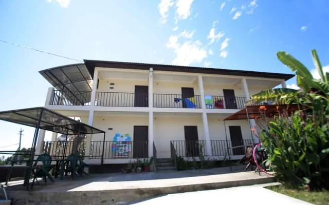 Hotel Leon