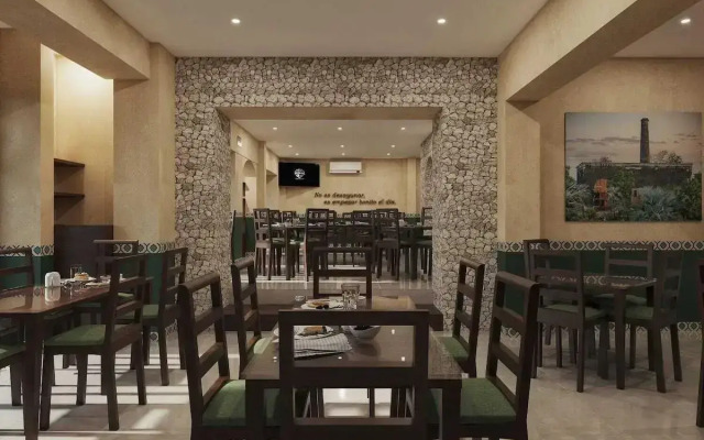 Hotel Colonial