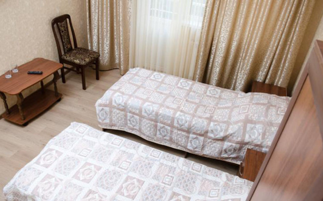 U Lyudmilyi Guest House