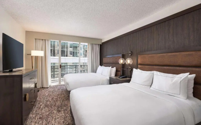 DoubleTree Suites by Hilton Austin Downtown Capitol