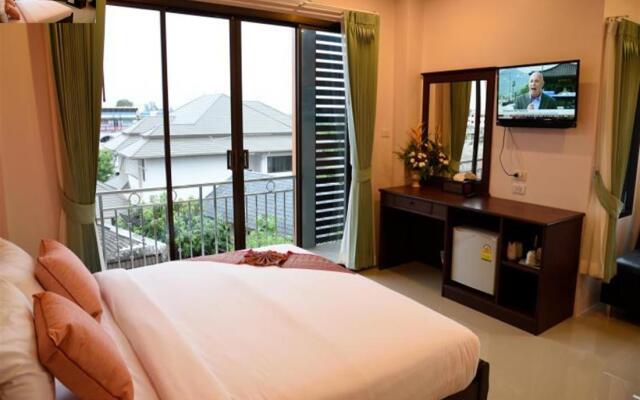 Sripet Hotel
