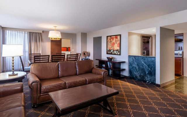 Austin Southpark Hotel