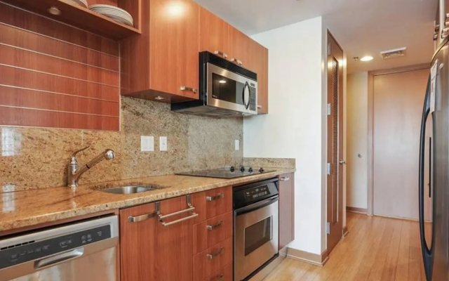 CONRAD 2 Bed APT Brickell-Free Parking