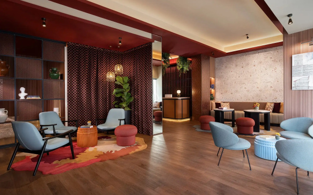 The Spring House Hotel Rome Vatican, Tapestry Collection by Hilton