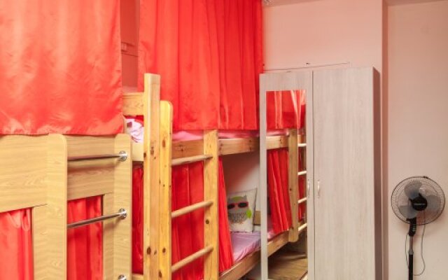 Like Hostel Astana