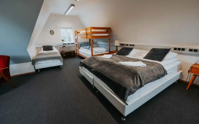 Heradsskolinn Historic Guesthouse