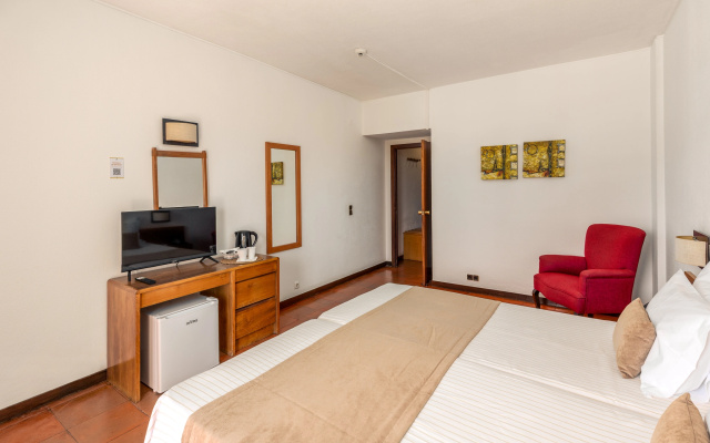 Praia da Lota Resort - Hotel & Apartments