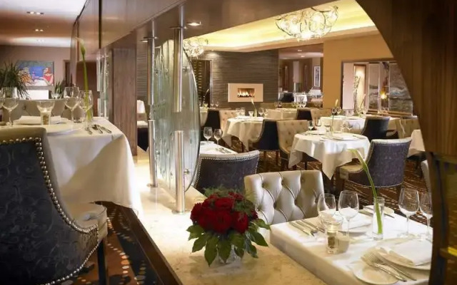 Westport Plaza Hotel