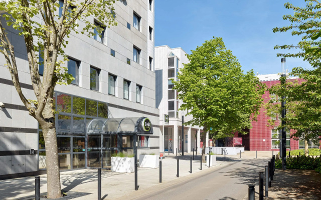 B&B HOTEL Saint-Quentin-en-Yvelines Centre Gare