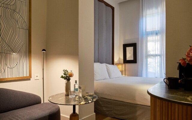 Pulitzer Hotel