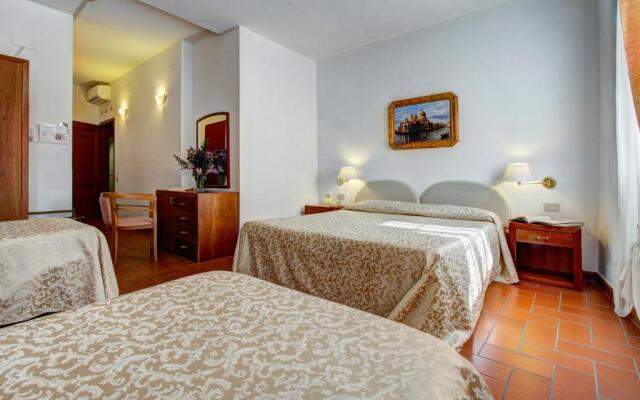 Hotel San Lino