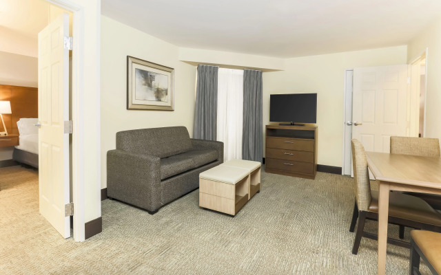 Staybridge Suites Reno, an IHG Hotel