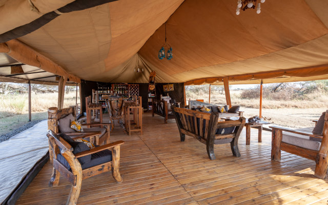 Mawe Luxury Tented Camp