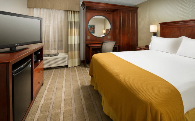 Holiday Inn Express Boston North-Woburn by IHG