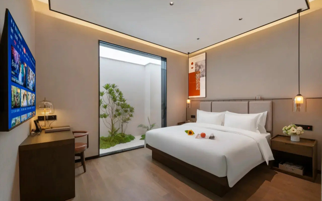 Pingdingshan Liyun Fenglong Hotel