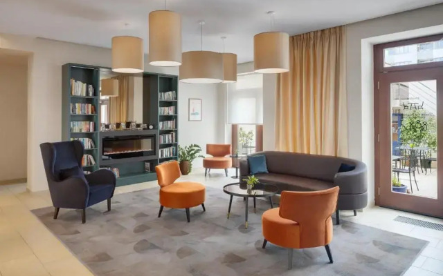 Hotel Carol