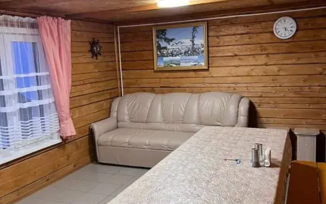 Husky House Guest House