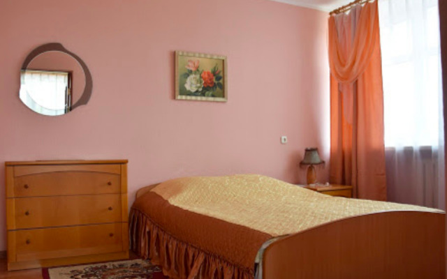 Raduga Hotel	