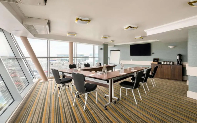 DoubleTree by Hilton Hotel Newcastle International Airport